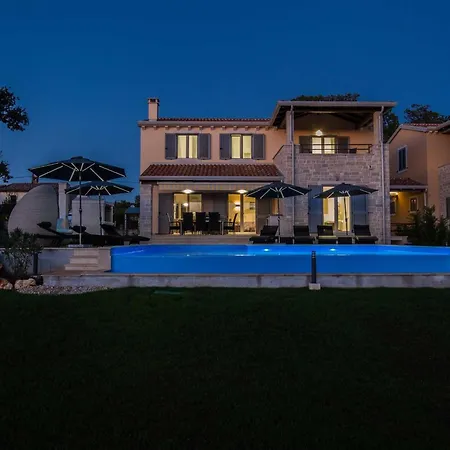 Ferienhaus Tolles In Deklici Mit Privatem Pool By Interhome