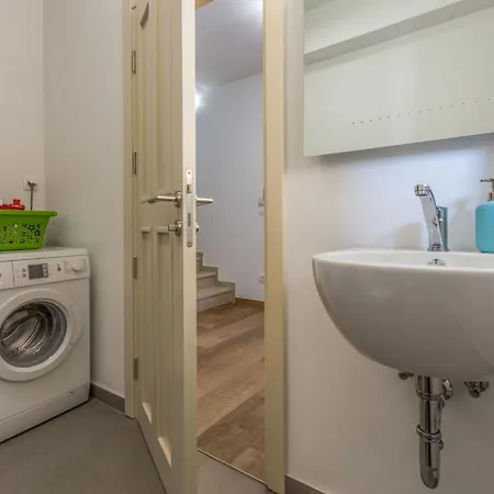 Tolles In Deklici Mit Privatem Pool By Interhome Casa vacanze *