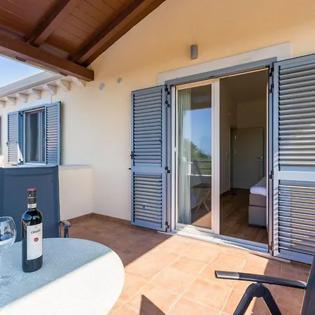 Ferienhaus Tolles In Deklici Mit Privatem Pool By Interhome